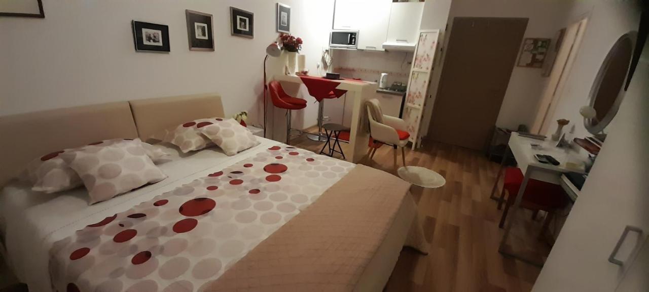 Klara Studio Apartman Split Eksteriør billede
