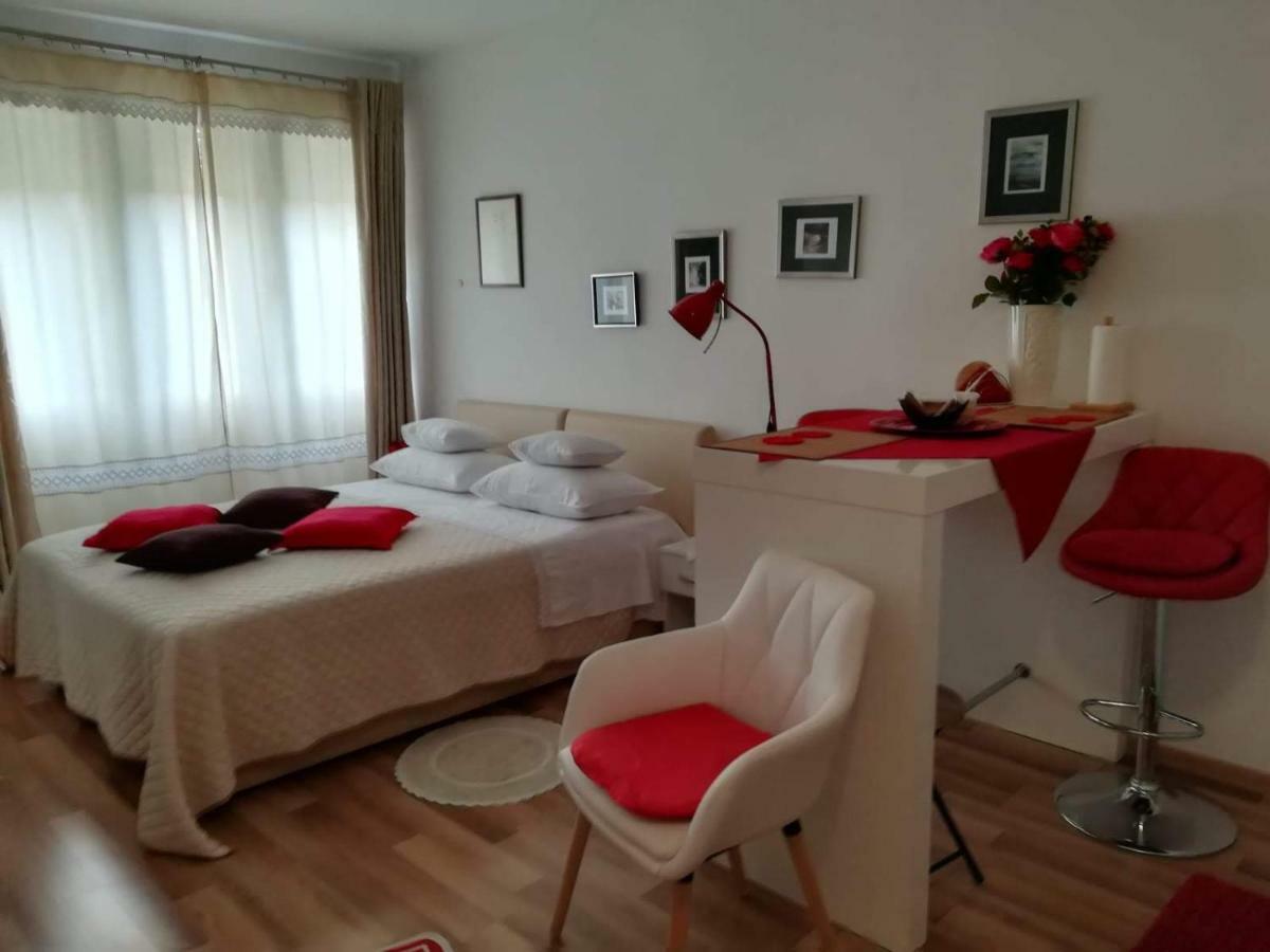 Klara Studio Apartman Split Eksteriør billede