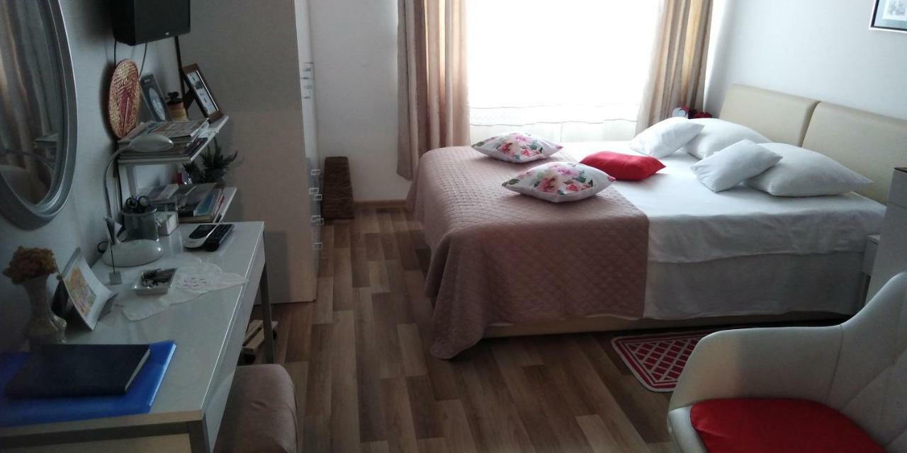 Klara Studio Apartman Split Eksteriør billede